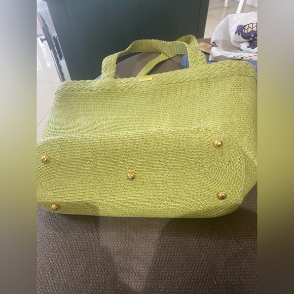 Eric Javits Green Squishee© Tote Purse - Medium Size - Picture 2 of 9